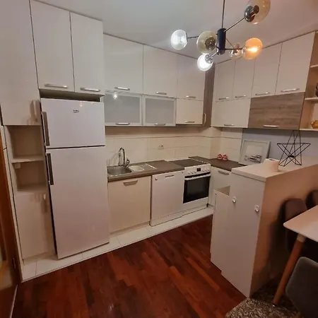 5 Star Apartment *